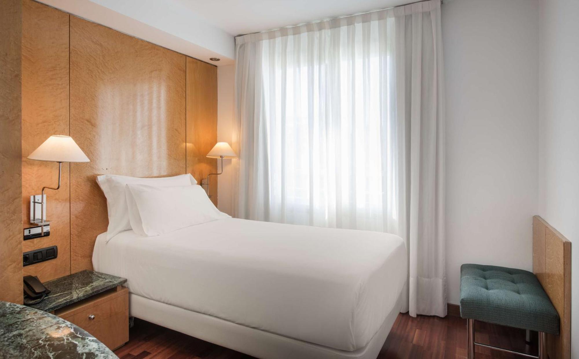 Nh Paseo De La Habana Hotel Madrid Luaran gambar